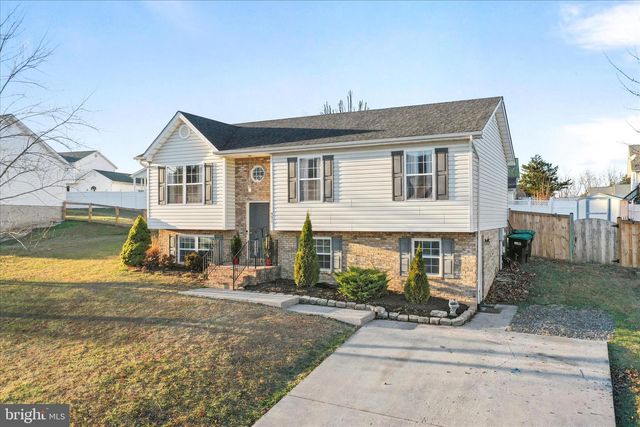 991 SELDON DR, Strasburg, VA 22657