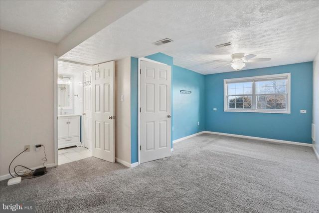 991 SELDON DR, Strasburg, VA 22657