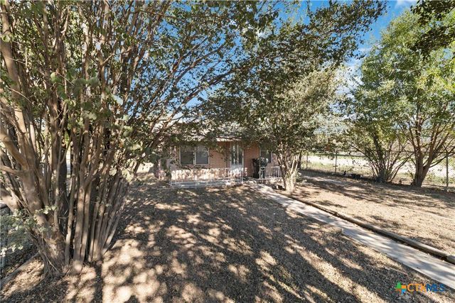 1113 N Old Highway 81, Kyle, TX 78640