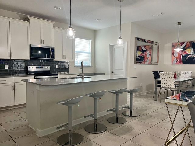 11925 FICTION AVENUE, Orlando, FL 32832