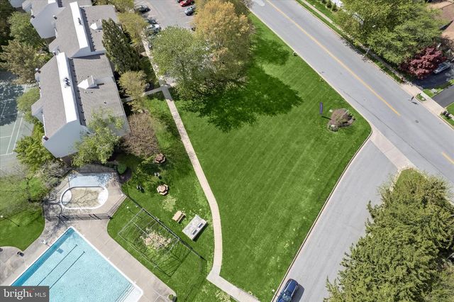 ROCKLAND HILLS RD, Baltimore, MD 21209