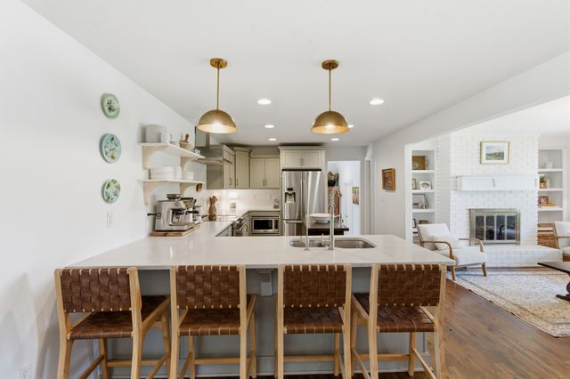 1621 Lethia Dr, Nashville, TN 37206