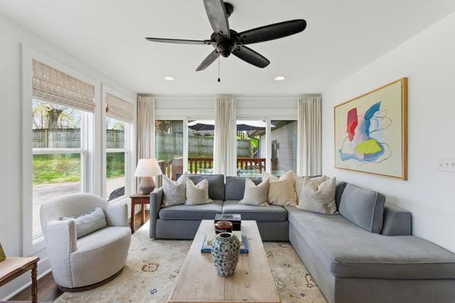 1621 Lethia Dr, Nashville, TN 37206