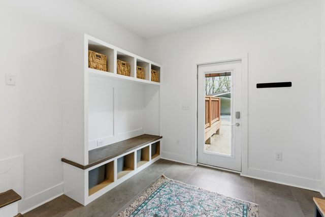 1621 Lethia Dr, Nashville, TN 37206