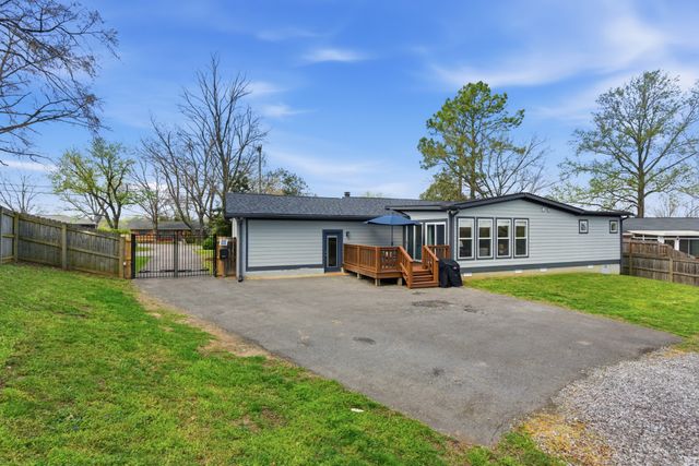 1621 Lethia Dr, Nashville, TN 37206