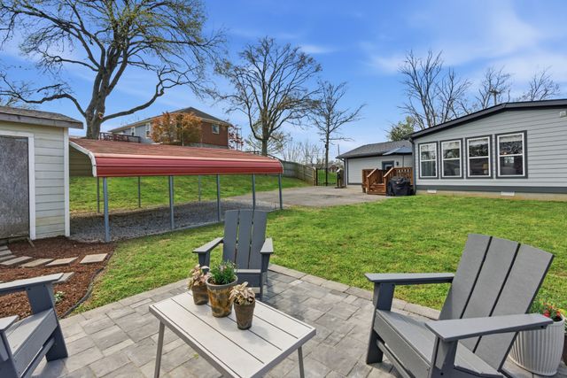 1621 Lethia Dr, Nashville, TN 37206