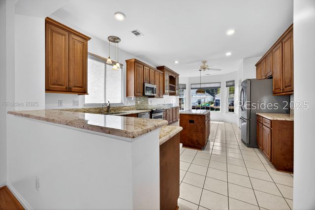 1 Caleb Ct, Bluffton, SC 29909