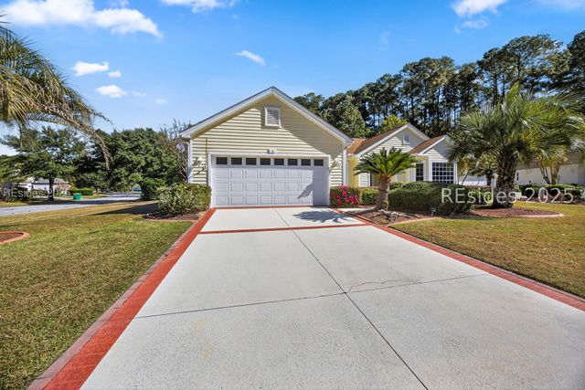 1 Caleb Ct, Bluffton, SC 29909