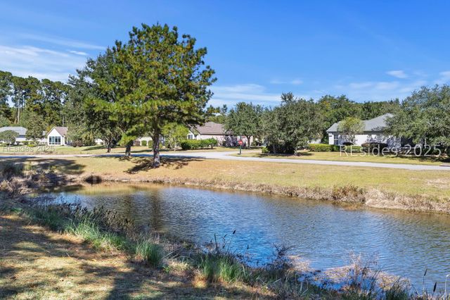 1 Caleb Ct, Bluffton, SC 29909