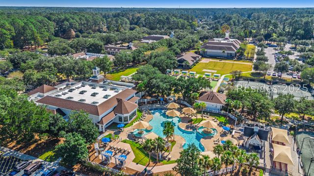 1 Caleb Ct, Bluffton, SC 29909