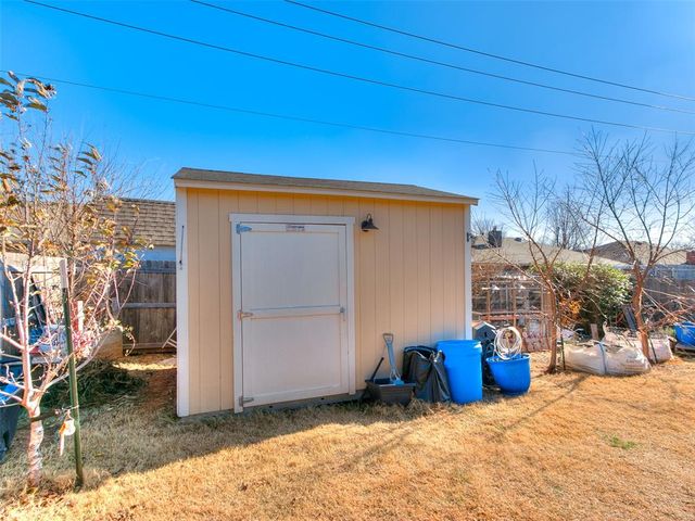 416 Kearny Lane, Yukon, OK 73099