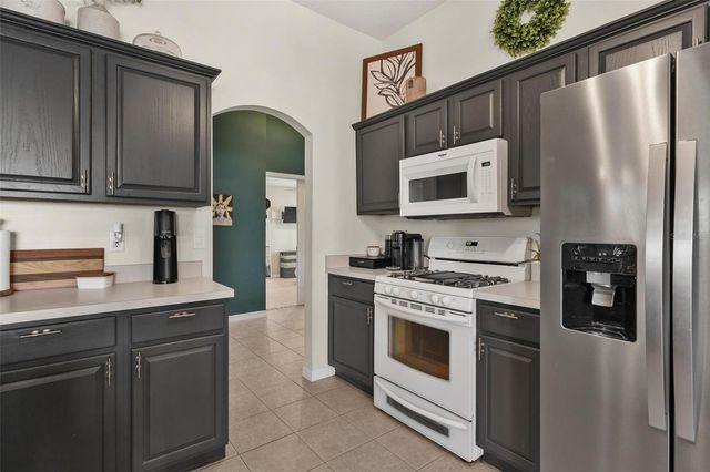 33142 KAYLEE WAY, Leesburg, FL 34788