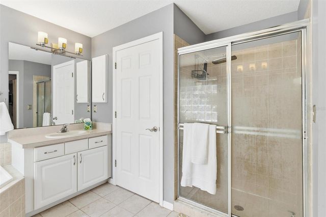 33142 KAYLEE WAY, Leesburg, FL 34788