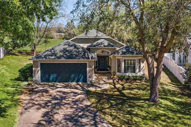 33142 KAYLEE WAY, Leesburg, FL 34788