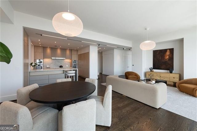 1065 Peachtree Street NE 3504, Atlanta, GA 30309