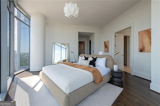 1065 Peachtree Street NE 3504, Atlanta, GA 30309