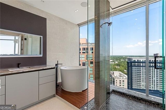 1065 Peachtree Street NE 3504, Atlanta, GA 30309