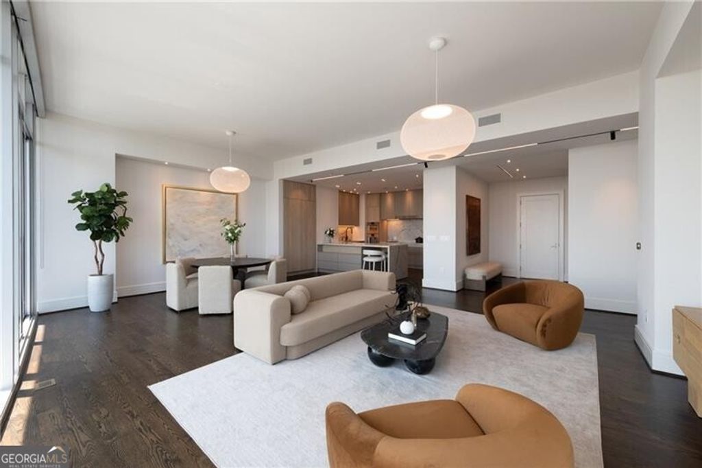 1065 Peachtree Street NE 3504, Atlanta, GA 30309
