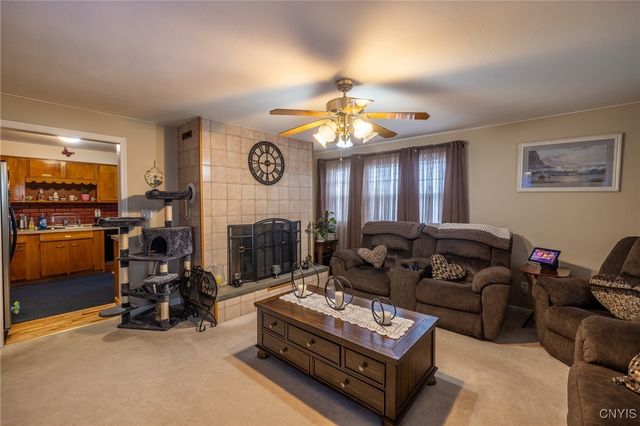 341 North Collingwood Avenue, Syracuse, NY 13206