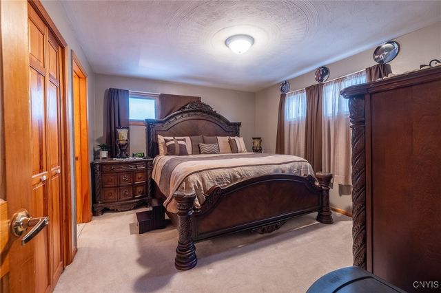341 North Collingwood Avenue, Syracuse, NY 13206