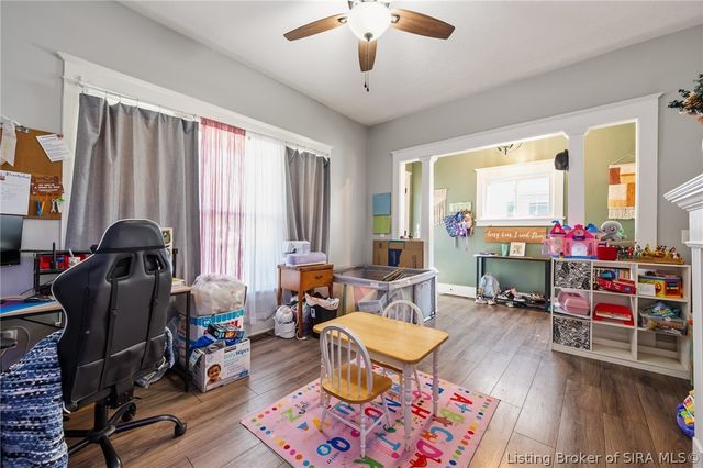 1746 E Spring Street, New Albany, IN 47150