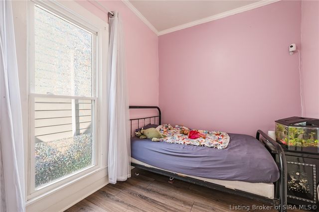 1746 E Spring Street, New Albany, IN 47150