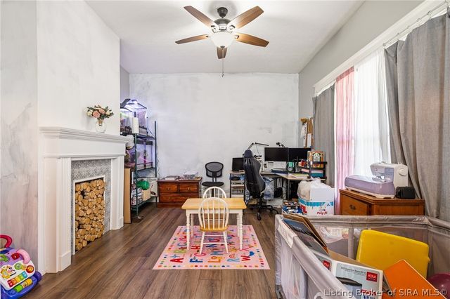 1746 E Spring Street, New Albany, IN 47150
