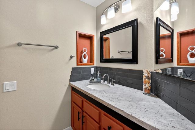 3319 Tripoli, Oceanside, CA 92056