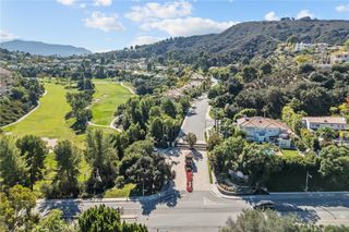 3450 Malaga Court, Calabasas, CA 91302