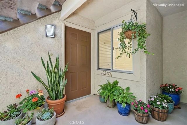 10237 De Soto A, Chatsworth, CA 91311