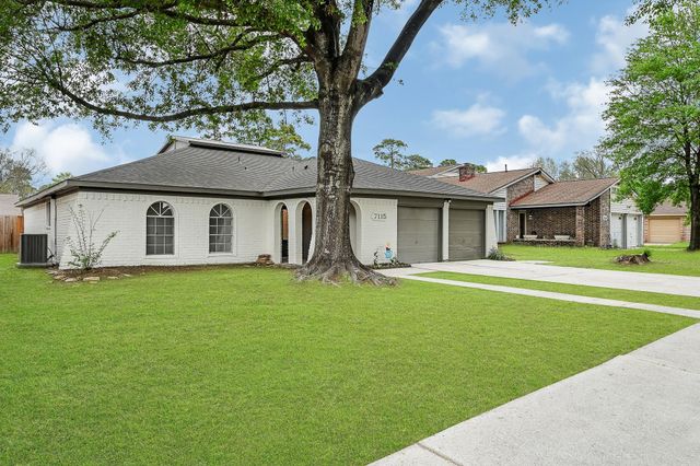 7115 Foxway Lane, Humble, TX 77338