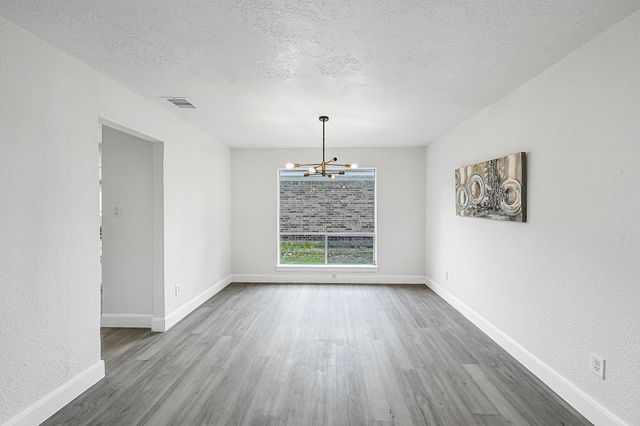 7115 Foxway Lane, Humble, TX 77338