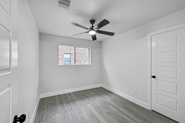 7115 Foxway Lane, Humble, TX 77338