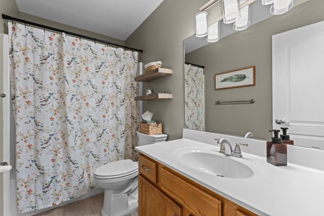 4478 Manor Drive NW, Rochester, MN 55901