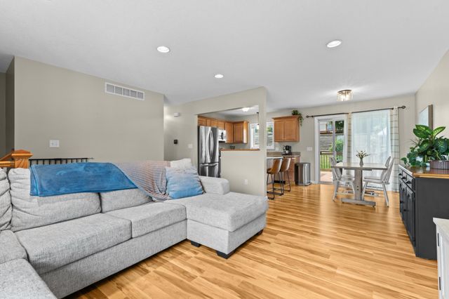 4478 Manor Drive NW, Rochester, MN 55901