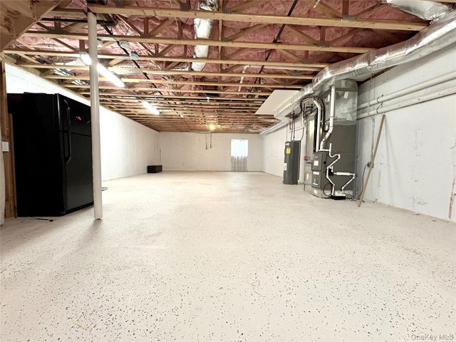 11 Hunter Drive, Central Islip, NY 11722