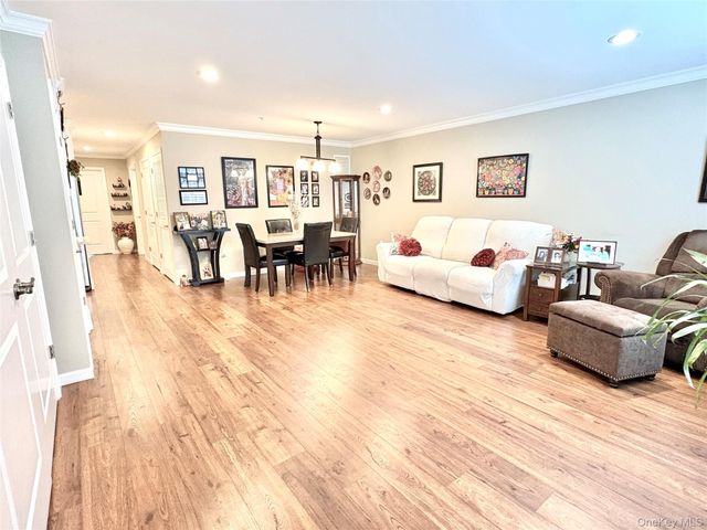 11 Hunter Drive, Central Islip, NY 11722