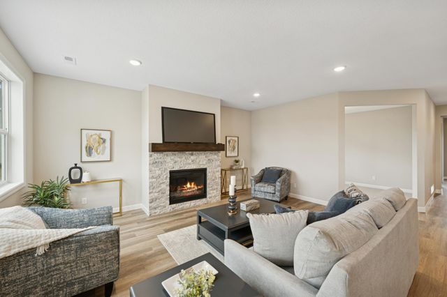 628 Goldenrod Court, Delano, MN 55328