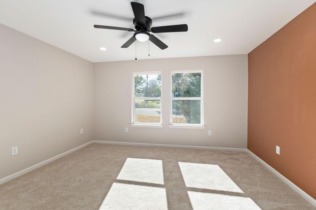 100 W Valverde Street, Brenham, TX 77833