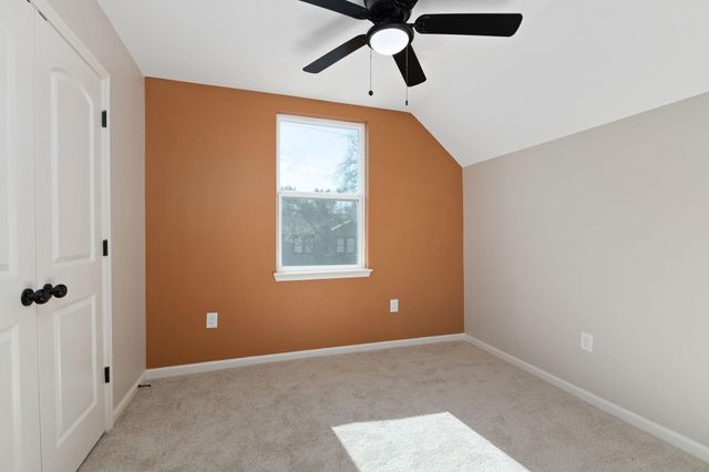 100 W Valverde Street, Brenham, TX 77833