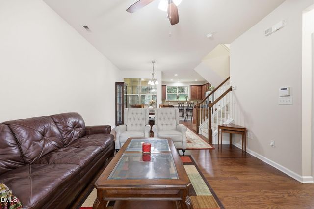 734 Davenbury Way, Cary, NC 27513