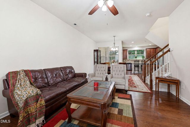 734 Davenbury Way, Cary, NC 27513