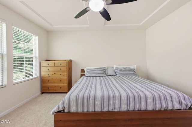 734 Davenbury Way, Cary, NC 27513