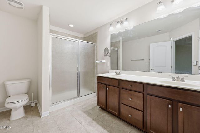 734 Davenbury Way, Cary, NC 27513