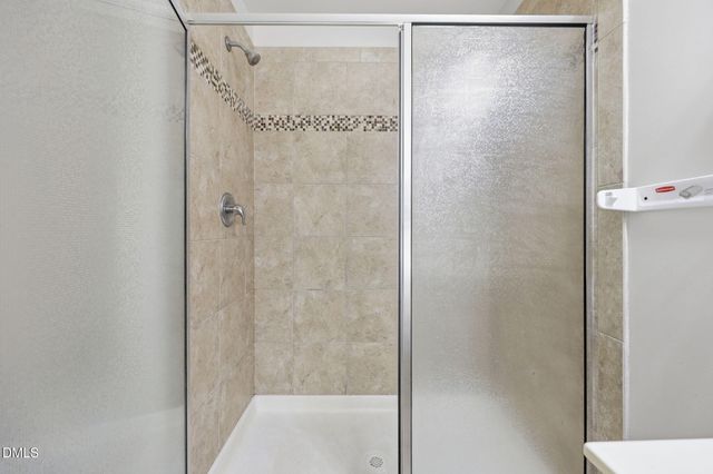 734 Davenbury Way, Cary, NC 27513