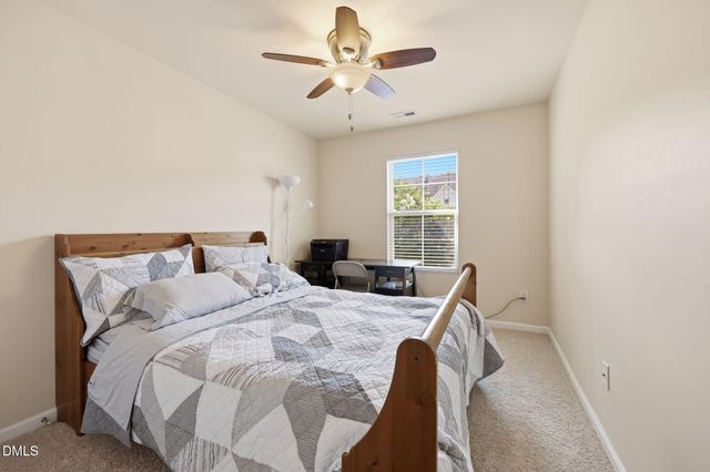 734 Davenbury Way, Cary, NC 27513