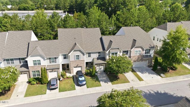 734 Davenbury Way, Cary, NC 27513