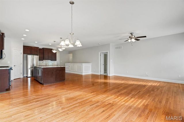 1247 Emerald Gardens Drive, St Peters, MO 63376