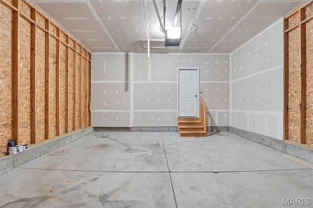 1247 Emerald Gardens Drive, St Peters, MO 63376