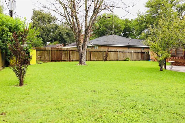 1108 Easy St Street, Rosenberg, TX 77471